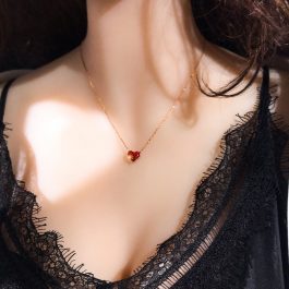 TN161 Dây chuyền titan trái tim đen đỏ