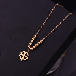 TN784 Dây chuyền nữ titan mặt hình cỏ 4 lá cách điệu bi